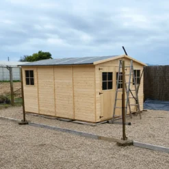 Casetta da Giardino 3x4 m Legno 17 mm Pavimento Doppia Porta Finestre