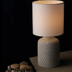 Luce da Tavolo Lumetto in Ceramica Rosa Lampada con Paralume in Tessuto
