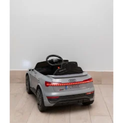 Macchina Elettrica per Bambini Audi Q8 Bianco 12V