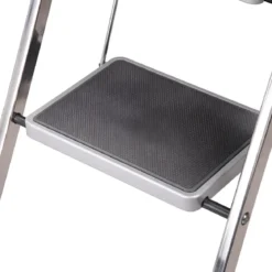 Sgabello Scaletta Pieghevole Alluminio 4 Gradini Antiscivolo Nero 150 kg