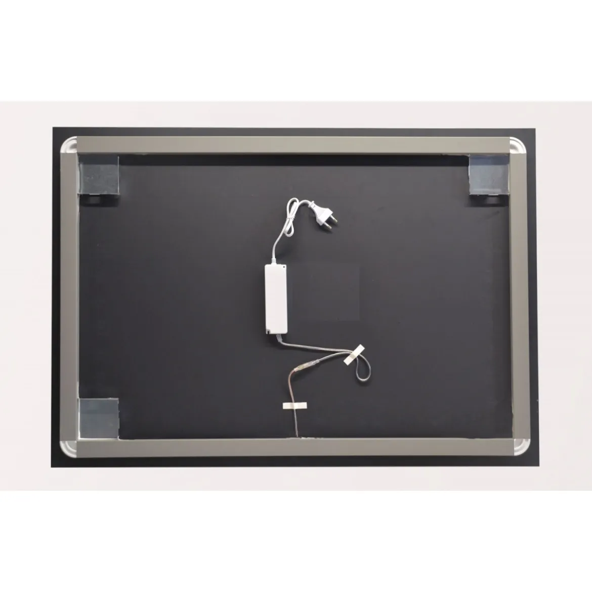Specchio Moderno con Illuminazione a Led Rettangolare 80x60 da Bagno